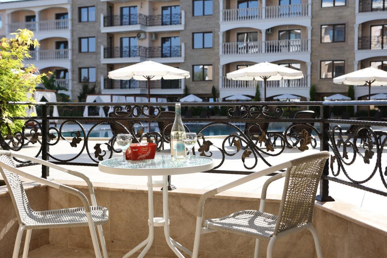 Valencia Gardens Luxury Apartments Nesebar Exteriör bild